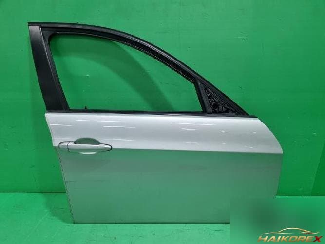 BMW 3 Series 2010 — дверь передняя правая