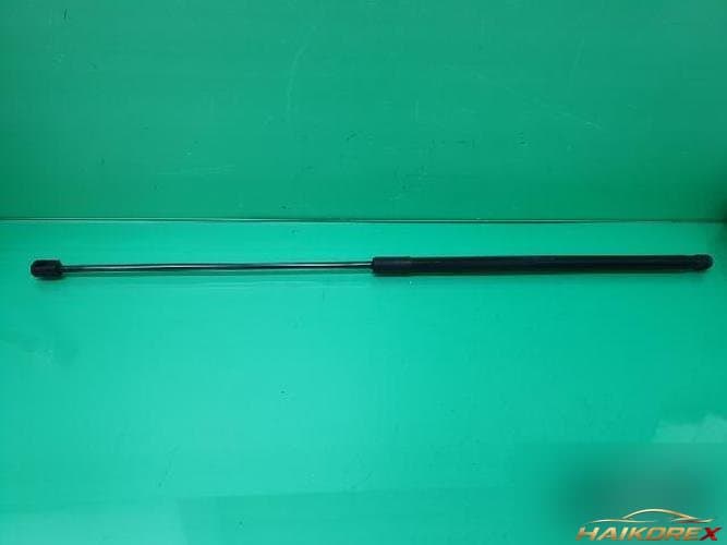 Audi A4 2015 — капот 8T0 823 359 02S