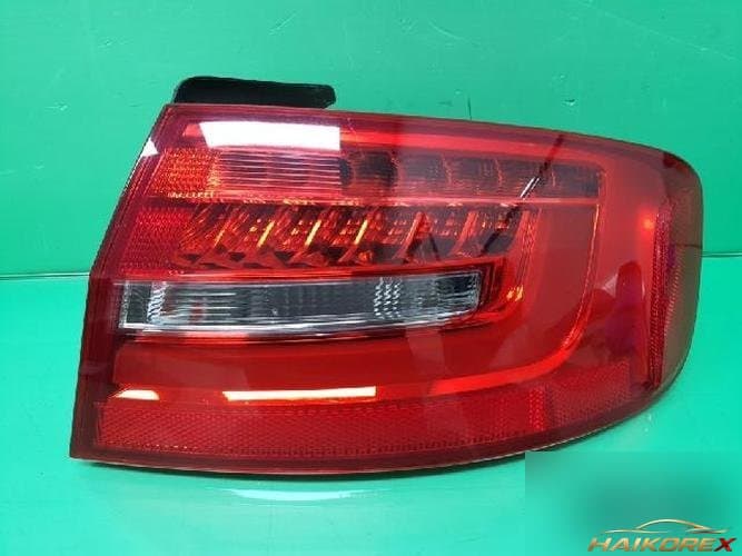 Audi A4 2015 — комбинированный фонарь задний правый 8K5 945 096 AC 1