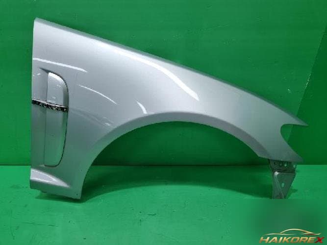 Jaguar XF 2011 — крыло правое