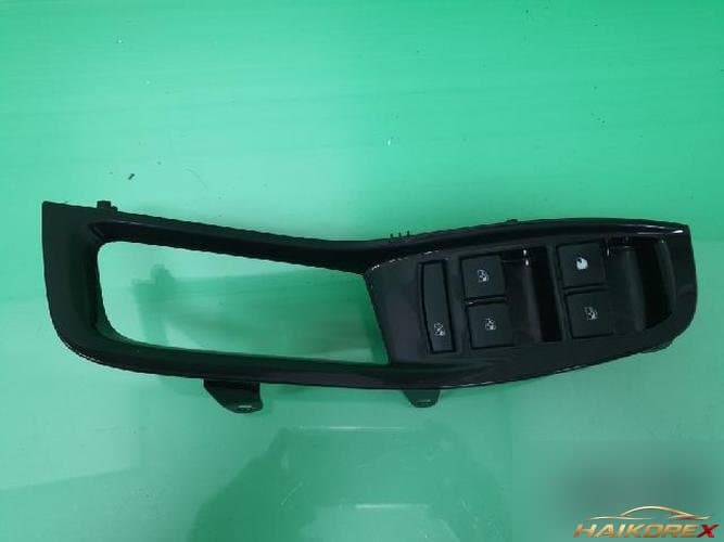 Chevrolet Orlando 2015 — выключатель стеклоподъёмника 6849