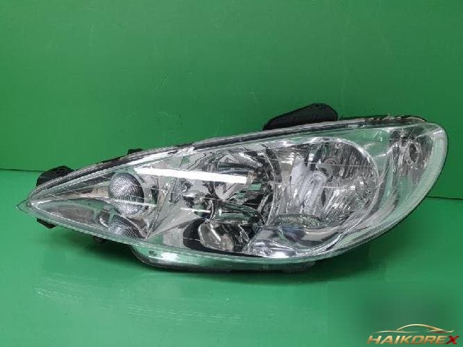 Peugeot 206 2007 — фара левая 9660535680