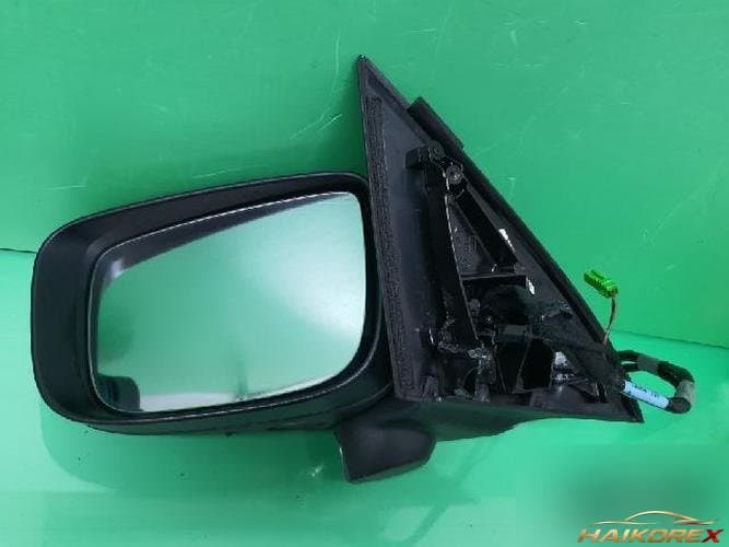 Volvo XC60 2010 — зеркало боковое левое 31297779