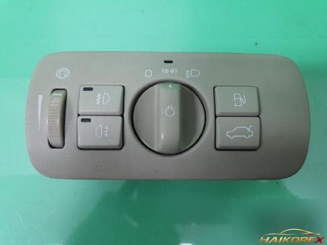 Volvo XC60 2010 — кнопка/переключатель 30739422