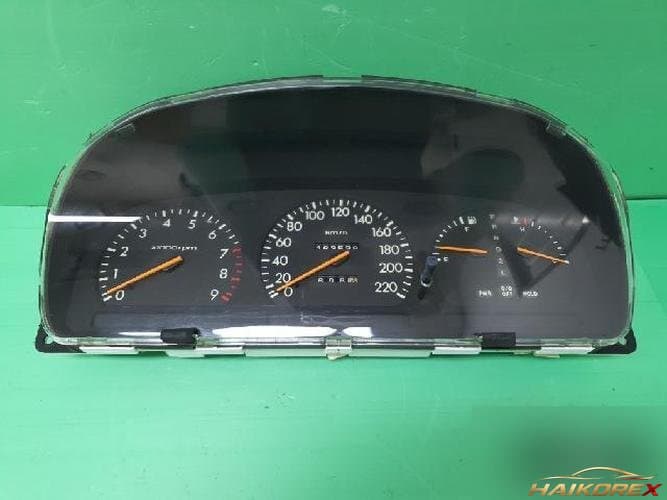 Hyundai Grandeur 1996 — приборная панель