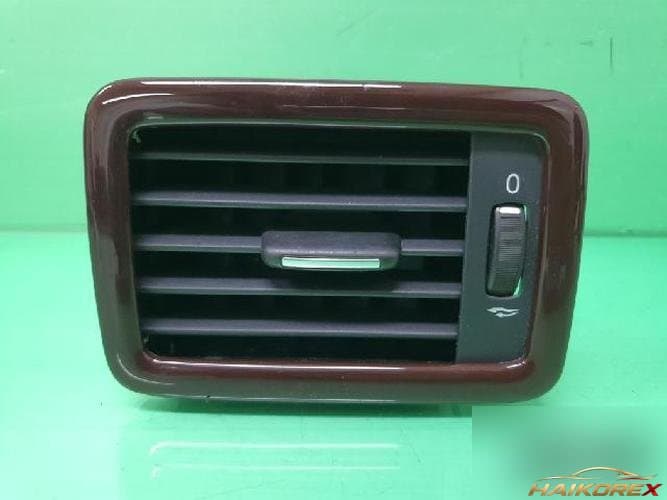 Volvo S80 2008 — торпедо (панель приборов) 30755183