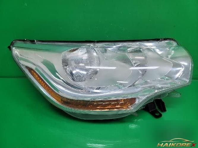 Citroën DS4 2013 — фара правая 9674903580