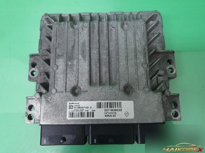 Renault SM5 2016 — блок управления двигателем ECU 237103843R