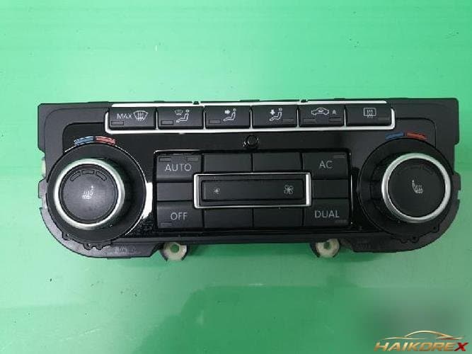 Volkswagen CC 2010 — блок управления климатконтролем 5K0 907 044 BD 1
