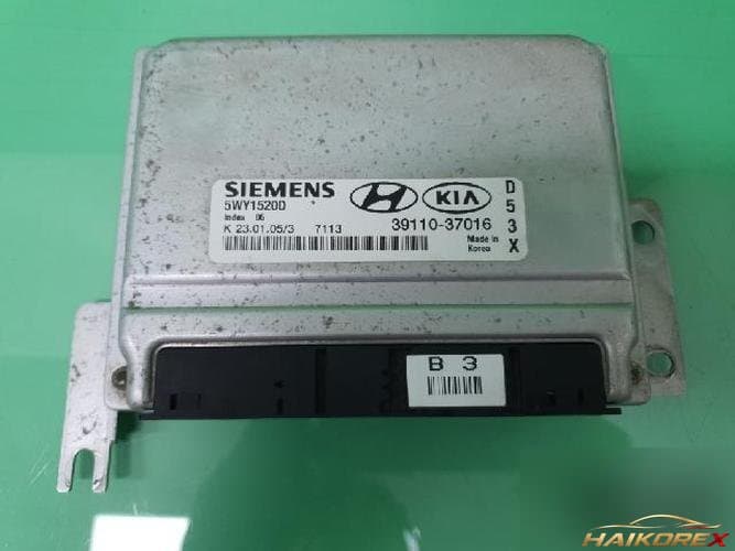Hyundai Grandeur 2005 — блок управления двигателя ECU 39110-37016