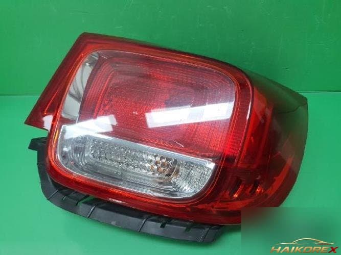 Chevrolet Malibu 2012 — комбинированный фонарь задний правый 25920376