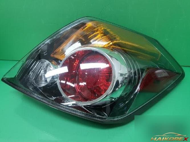 Nissan Altima 2010 — фонарь задний правый (комбинированный)