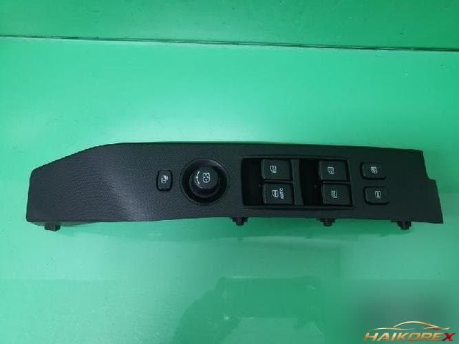 KG Mobility Korando 2013 — блок кнопок стеклоподъёмников