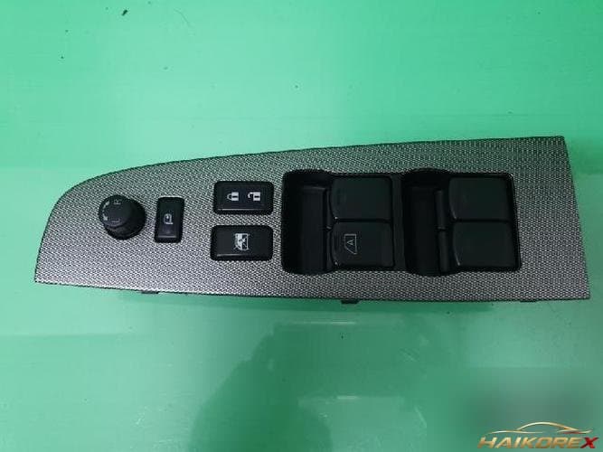 Nissan Altima 2009 — переключатель стеклоподъемника 1