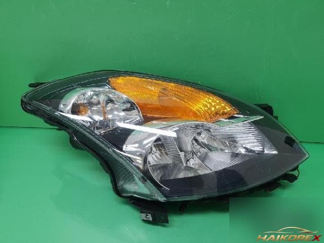 Nissan Altima 2009 — фара правая 26060 JA00B