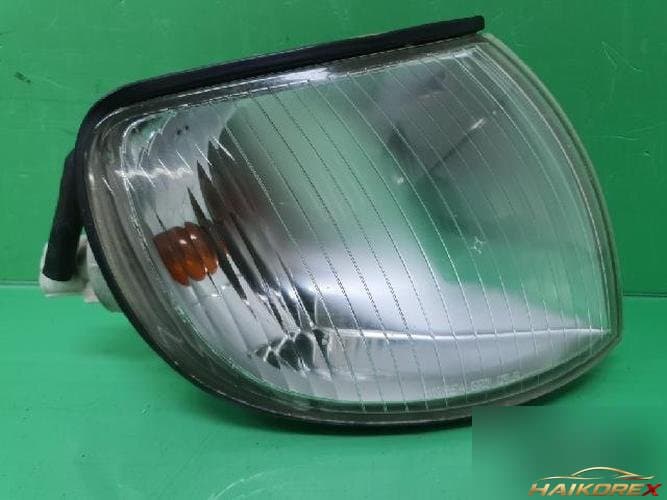 Hyundai Dynasty 2004 — указатель поворота правый