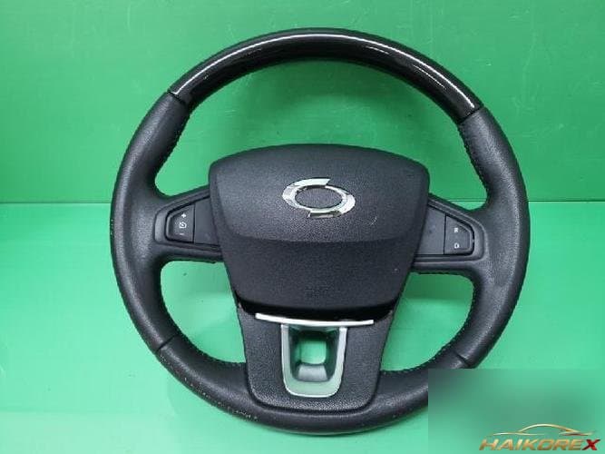 Renault SM7 2012 — рулевое колесо