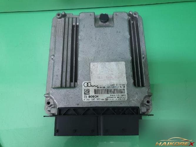 Audi A8 2011 — блок управления двигателя ECU 3