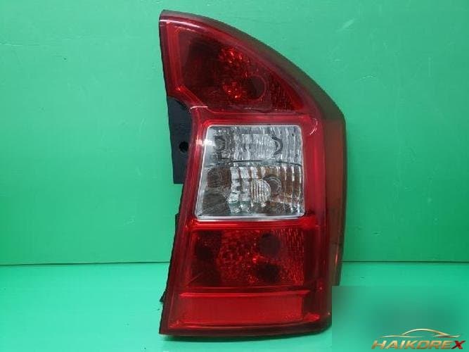 Kia Carens 2011 — комбинированный фонарь задний правый (со стороны пассажира) 92402 1DO