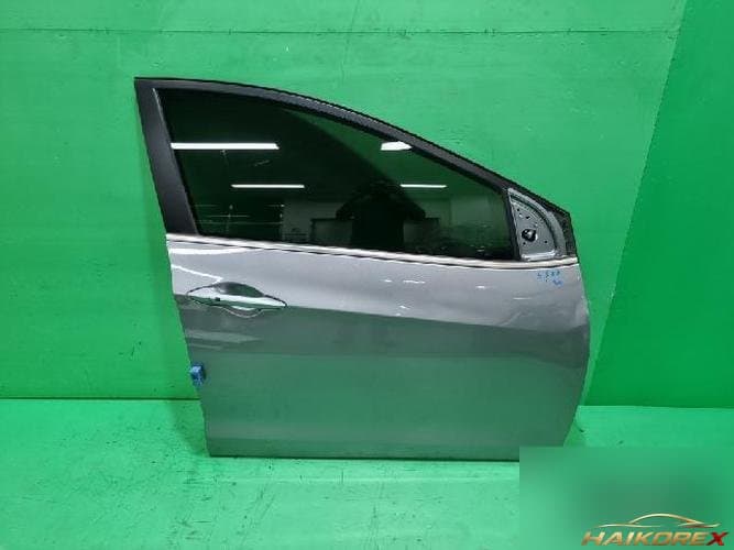 Hyundai i30 2015 — передняя дверь правая