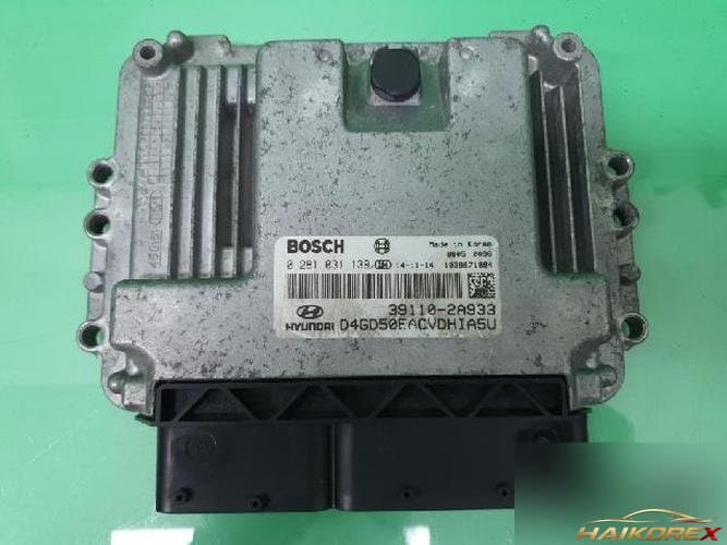 Hyundai i30 2015 — блок управления двигателем ECU 39110 2A933