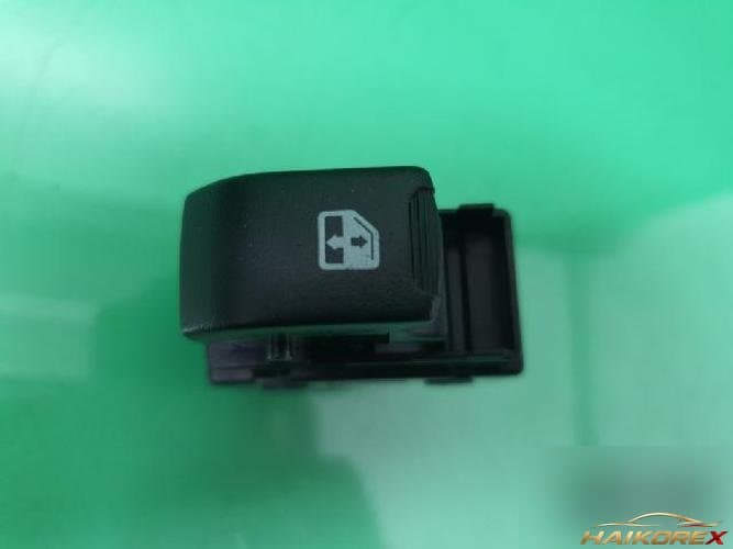 Chevrolet Spark 2012 — кнопка стеклоподъемника
