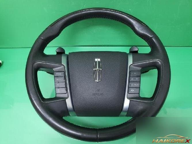 Ford MKS 2011 — рулевое колесо