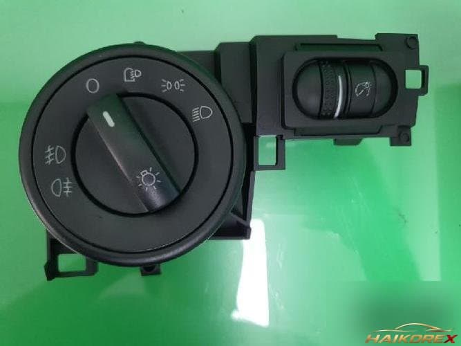 Volkswagen Touareg 2006 — кнопка/переключатель 7L6 858 903