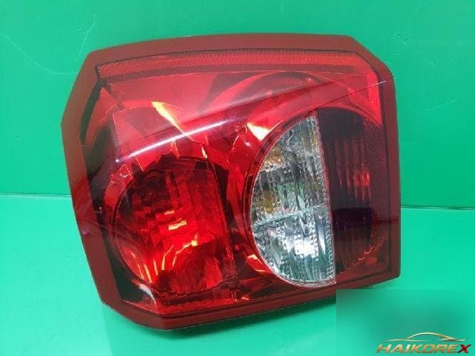 Dodge Caliber 2010 — комбинированный фонарь задний правый (пассажирский) 05303752