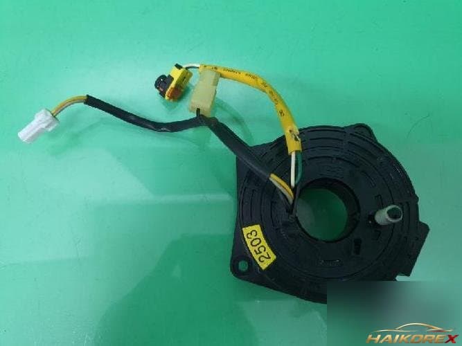 Chevrolet Spark 2012 — подрулевой переключатель (clock spring)