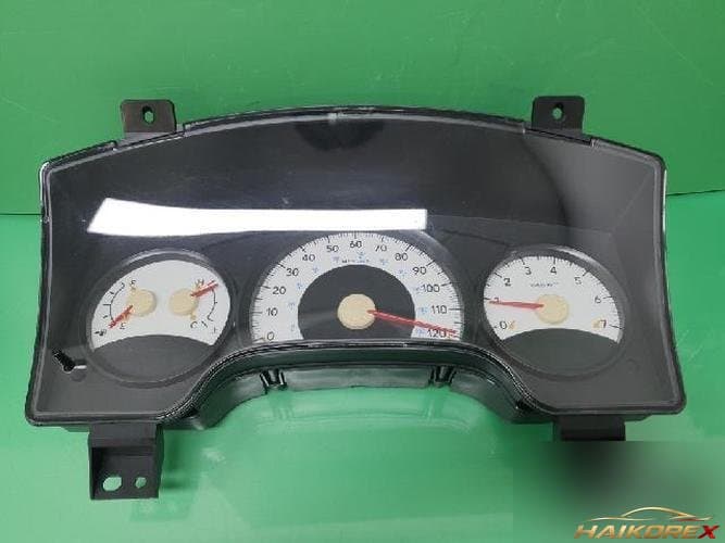 Dodge Dakota 2005 — панель приборов P56049692AH