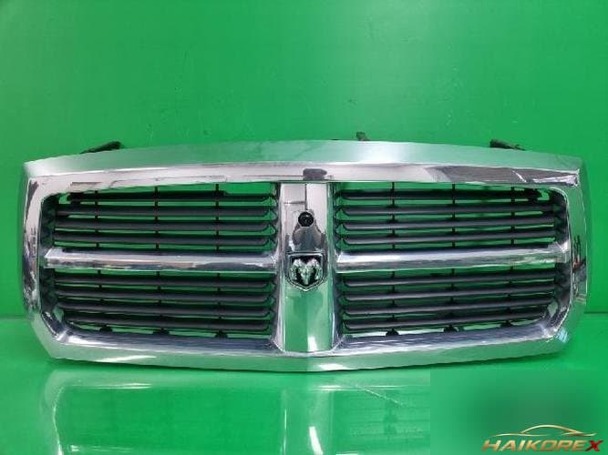 Dodge Dakota 2005 — решётка радиатора