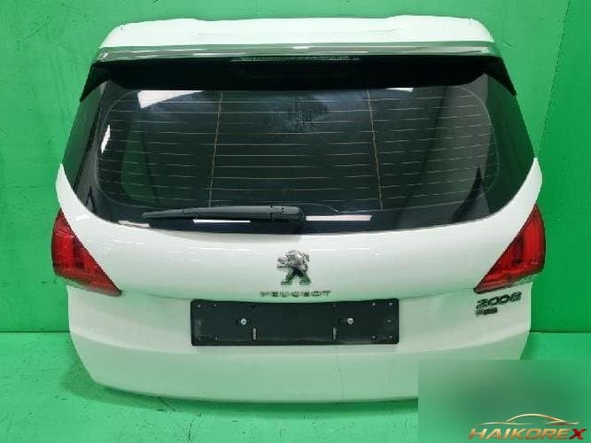Peugeot 2008 2016 — крышка багажника