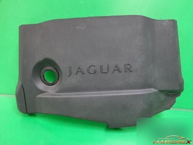 Jaguar X-TYPE 2009 — крышка двигателя