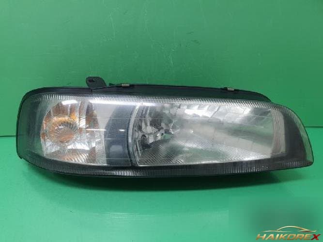 Renault SM5 2004 — фара головного света правая 53502 517