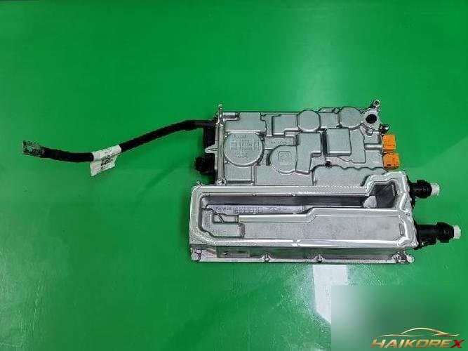 Volkswagen ID.4 2025 — зарядное устройство высоковольтной батареи 1EK 915 692 K