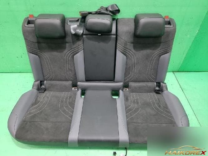 Volkswagen ID.4 2025 — сиденье 1
