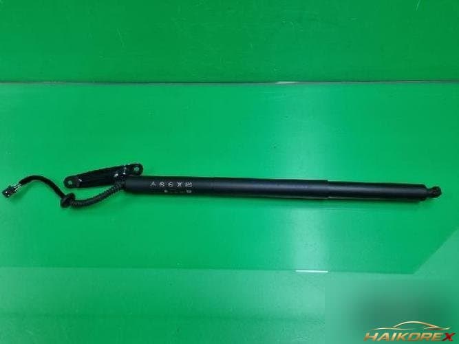 Volkswagen ID.4 2025 — электропривод крышки багажника