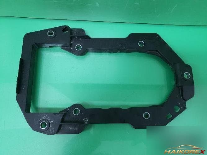 Volkswagen ID.4 2025 — кронштейн крепления 1EA 816 579