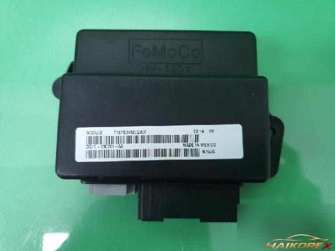 Ford Taurus 2013 — блок управления ETACS/BCM DG1T 13C791 AA