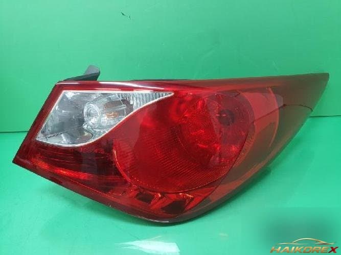 Hyundai Sonata 2011 — фонарь задний комбинированный правый (пассажирский)