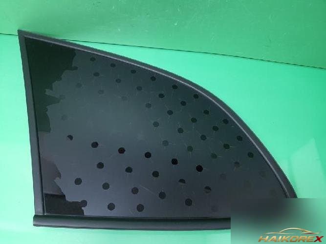 Hyundai Santa Fe 2008 — стекло 87810 2B000 1