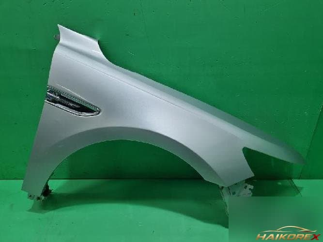 Ford Taurus 2011 — крыло правое