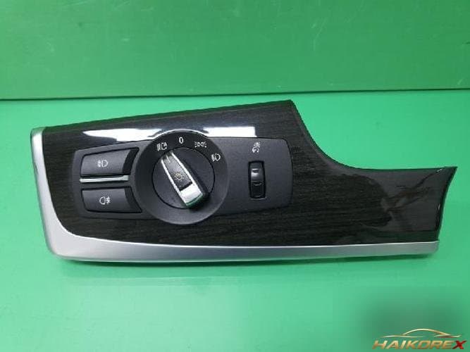 BMW 5 Series 2011 — кнопка/переключатель 1