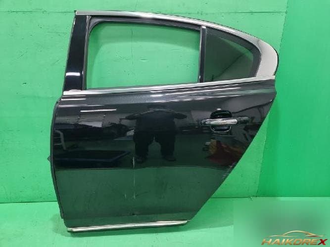 Ford MKS 2013 — дверь задняя левая