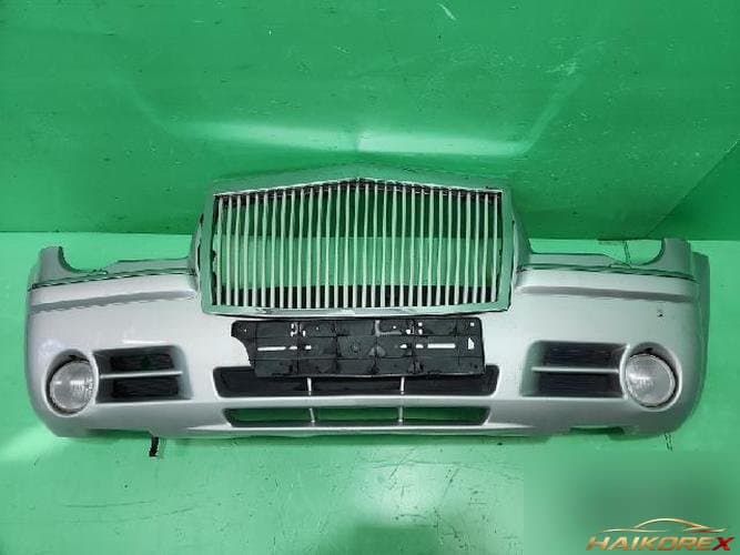 Chrysler 300 2008 — передний бампер