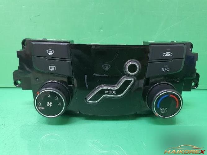 Hyundai Sonata 2011 — переключатель управления отоплением и кондиционером 97250-3S001
