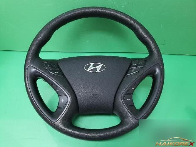 Hyundai Sonata 2011 — рулевое колесо 2