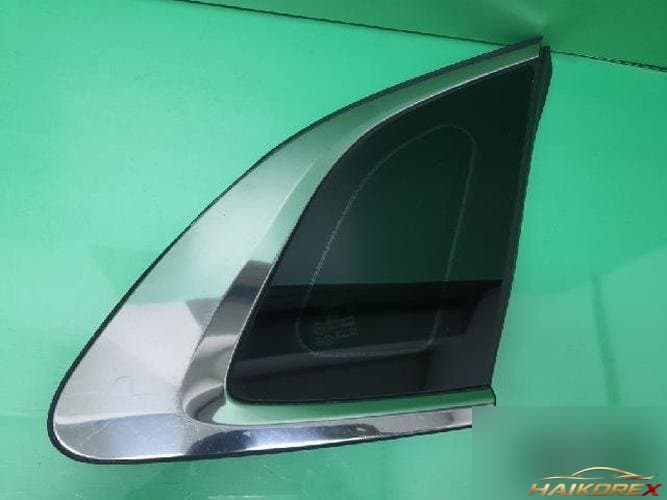 Hyundai Grandeur 2023 — стекло 1