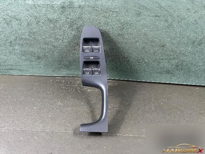 Volkswagen Jetta 2013 — переключатель стеклоподъемника 5K4 959 857